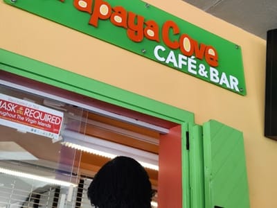 Papaya Cove Café & Bar