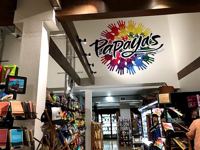 Papaya's Natural Foods