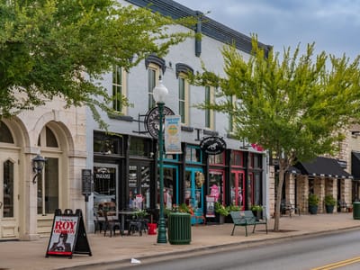 Paradise Bistro & Coffee Co