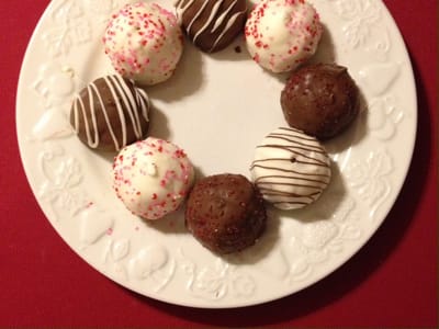 Paradise Donuts and Java Dave's Coffee