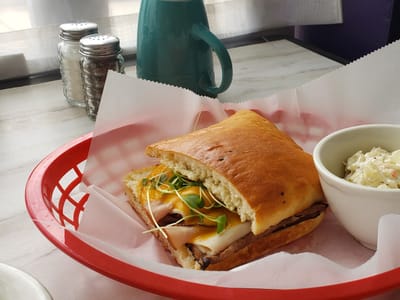 Parr Creek Bakery and Cafe