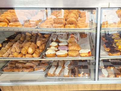 Pat's Donuts & Kreme