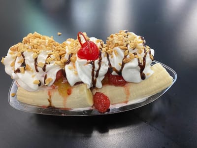 Pennfield Ice Cream & Coffee Shop