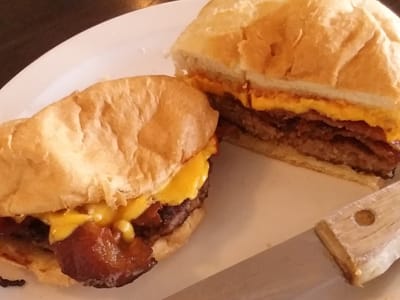 Pier 4 Cafe & Smoke House