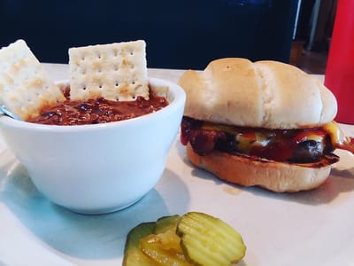 Pier 4 Cafe & Smoke House