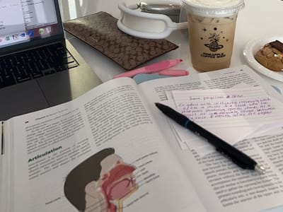 PINEAPPLE COFFEE SHOP