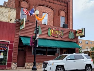 Pines Cafe