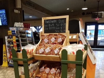 Pinnacle Travel Plaza of Stanley