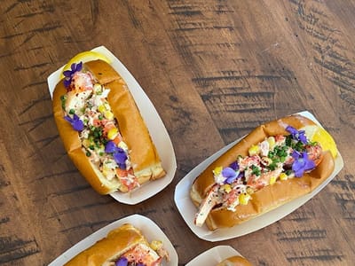 Pioneer Lakeshore Café