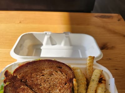 Pocketstone bakery & cafe