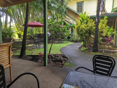 Pomaika'i Cafe