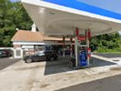 Pour Coffee & Bagel Co.