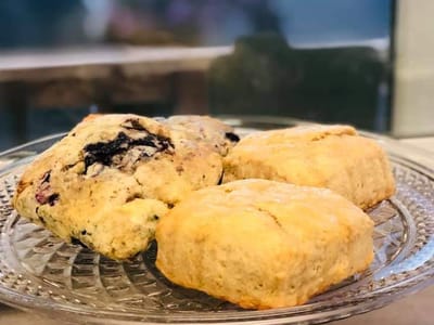 Pour Girls Espresso & Eats