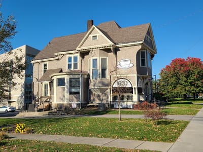 Pressed Coffee Bar & Eatery