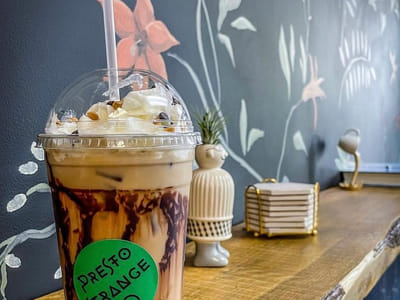 Presto Strange O Cafe