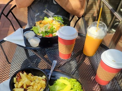 Pronto Cafe St. Joseph