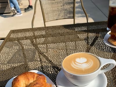 PROVIDER Coffee & Cocktail Lounge