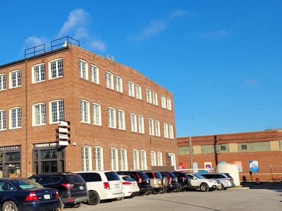 PROVIDER Coffee & Cocktail Lounge