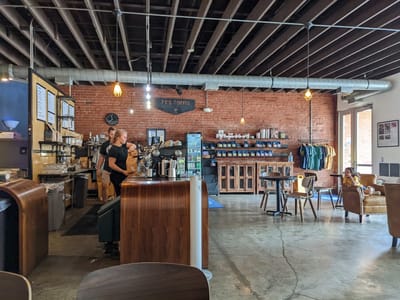 PT's Coffee - Crossroads