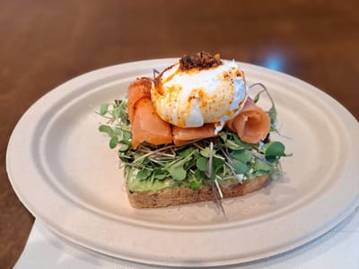 Queenstage Coffee House