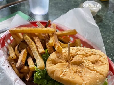 Quinault Internet Cafe