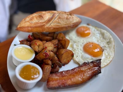 République Café Bakery & République Restaurant