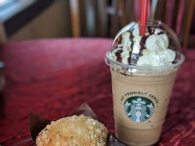 R & R Bakery & Coffee Shop