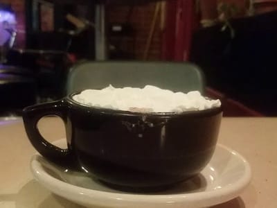 Racy D'Lenes Coffee Lounge