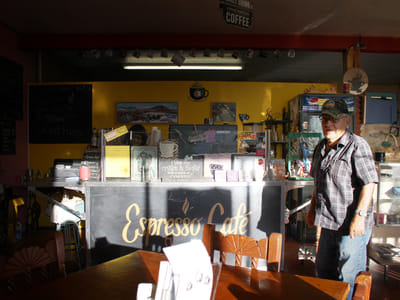 Rael's Store & Coffee Shop