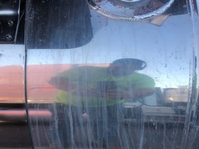 Raw Truck Wash and Cafe