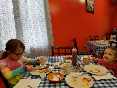 Raynette's Diner & Coffee Shop