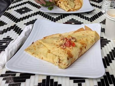 Red Bicycle Coffee & Crêpes