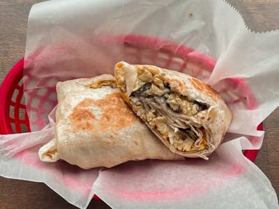 Red Bicycle Coffee & Crepes