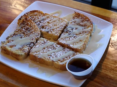 Red Bicycle Coffee & Crepes