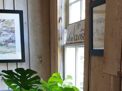 Red Light Roastery Coffee House