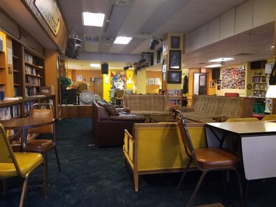 Red Rooster Coffee House