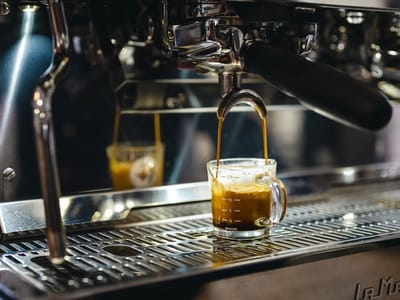 Red Star Cafe & Bakery