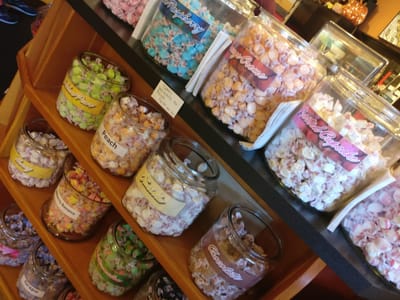 Red Wing Confectionery