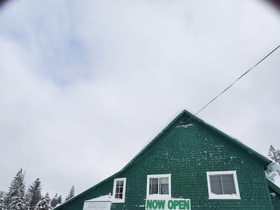 Reilly's Saloon & Café