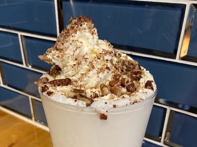 Ren Bakery & Espresso Bar