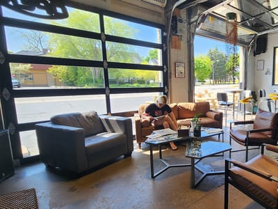 Retro Eighth Coffee & Acai