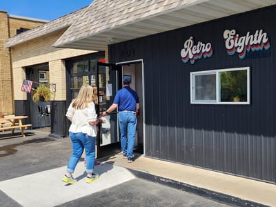 Retro Eighth Coffee & Acai