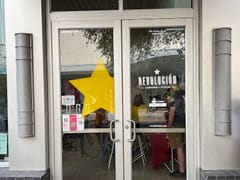 Revolución Coffee + Juice