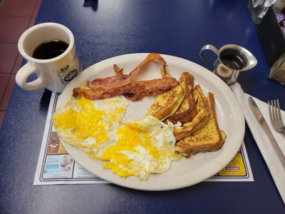 Rich's Cafe New Haven