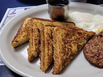 Rich's Cafe New Haven