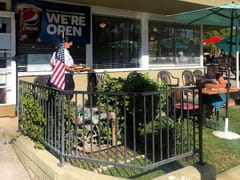 Rick's Restaurant & Bakery