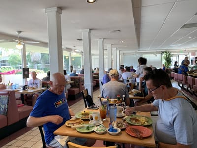 Rick's Restaurant & Bakery