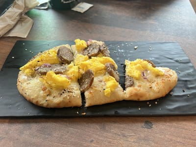 Rise & Grind Cafe and Smoothie Bar