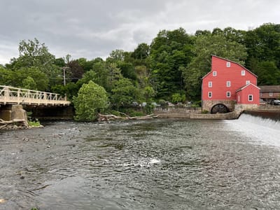 Riverside Coffee & Tea