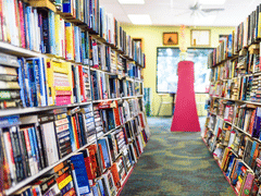 Riverview Coffee, Tea & Books